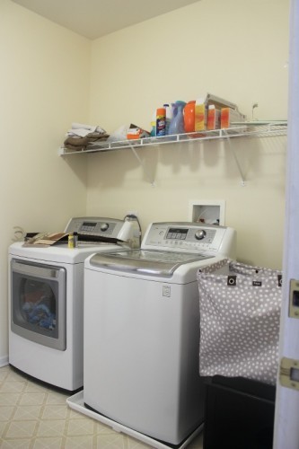 Cmon Get Crafty LRMO 02 - C'mon Get Crafty Organize your laundry room with these easy fixes! A little paint and some small changes make a mudroom makeover you'll love!