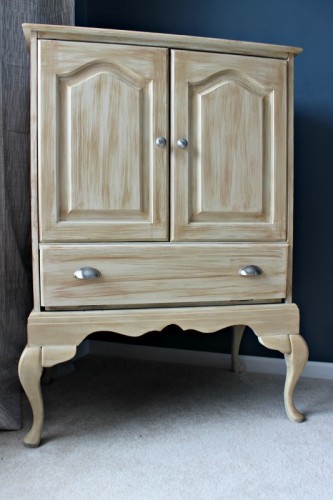 Chalk Paint Cabinet Makeover