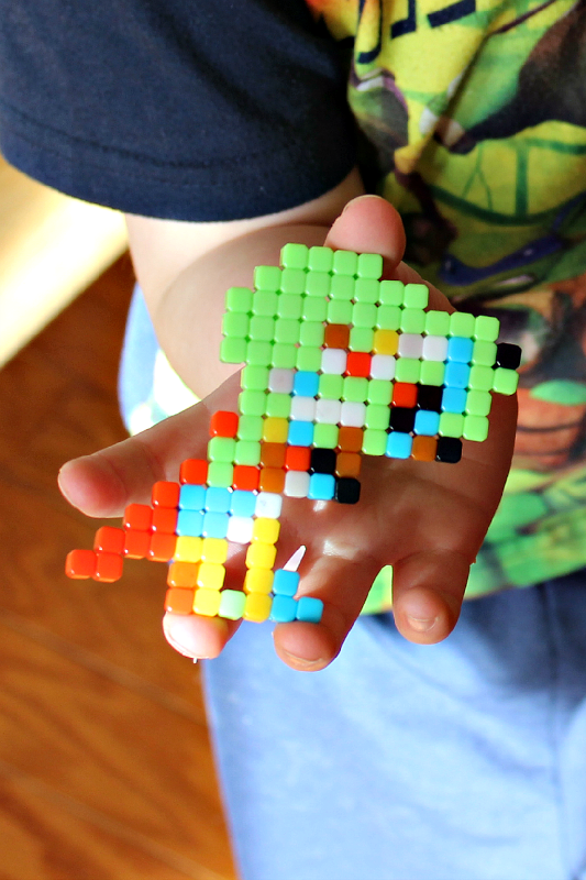 CGC Qixels 05 - C'mon Get Crafty Tech-Free Entertainment for Kids