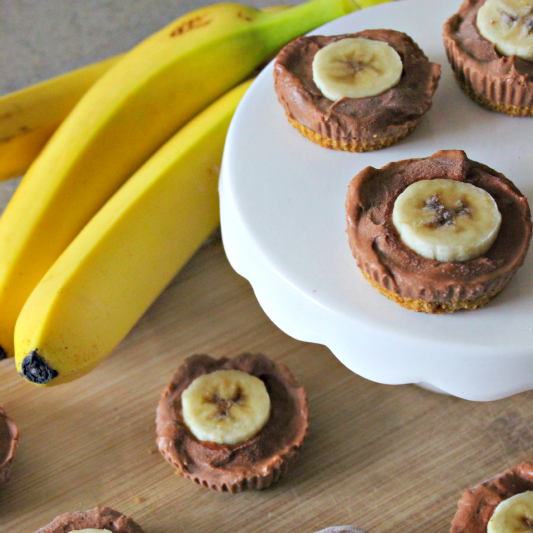 Chocolate Banana Cheesecake Bites