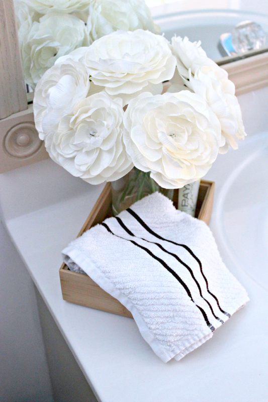 CGC Nautica 10 - C'mon Get Crafty Bathroom Update