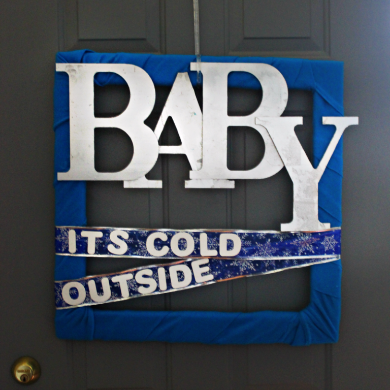 Picture Frame Wreath DIY : Baby, It’s Cold Outside