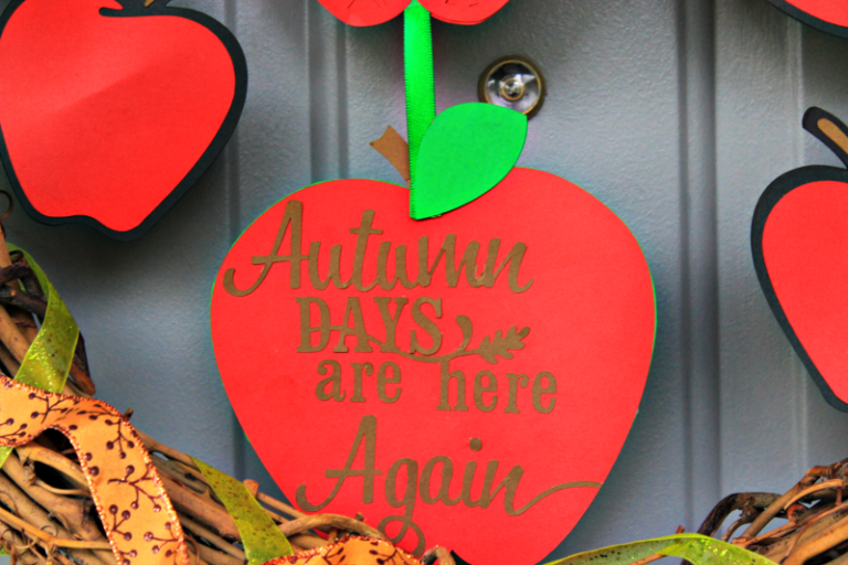 Reversible Fall and Halloween Wreath “How To” Tutorial