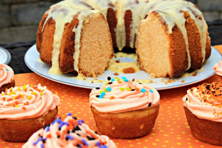 Orange Fanta Halloween Cake {and Cupcakes!}- Easy And Delicious recipe