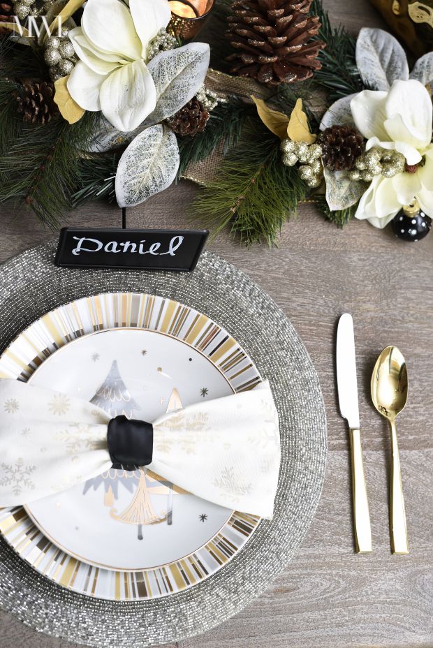 - C'mon Get Crafty 12 Days of Christmas Blog Hop-Christmas Tablescapes Our Crafty Mom