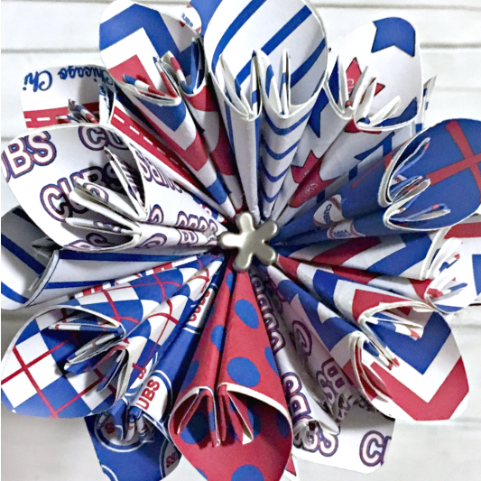 How to Make Paper Flowers {January Craft De-stash Challenge}