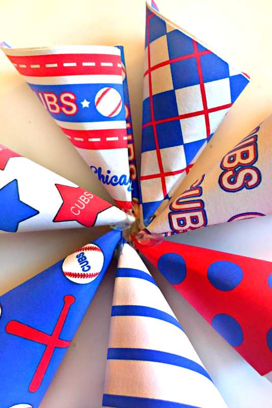 Paper Flowers4 - C'mon Get Crafty Check out an easy way to create paper flowers or pinwheels!