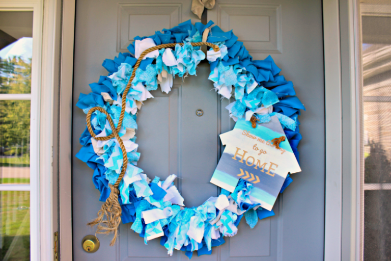 How to Make an Ocean Inspired Summer Rag Wreath – Easy Tutorial