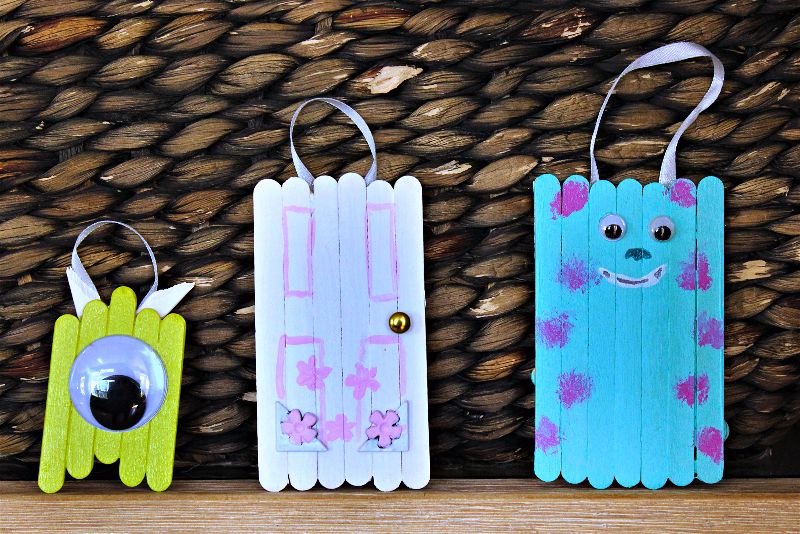 Any Disney fan would be fond of these adorable Monster's Inc popsicle stick craft ornaments! Make Christmas ornaments, magnets, whatever! Super easy and fun craft for kids!