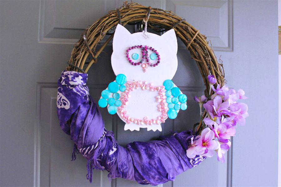 DIY Owl Wreath-opt - C'mon Get Crafty