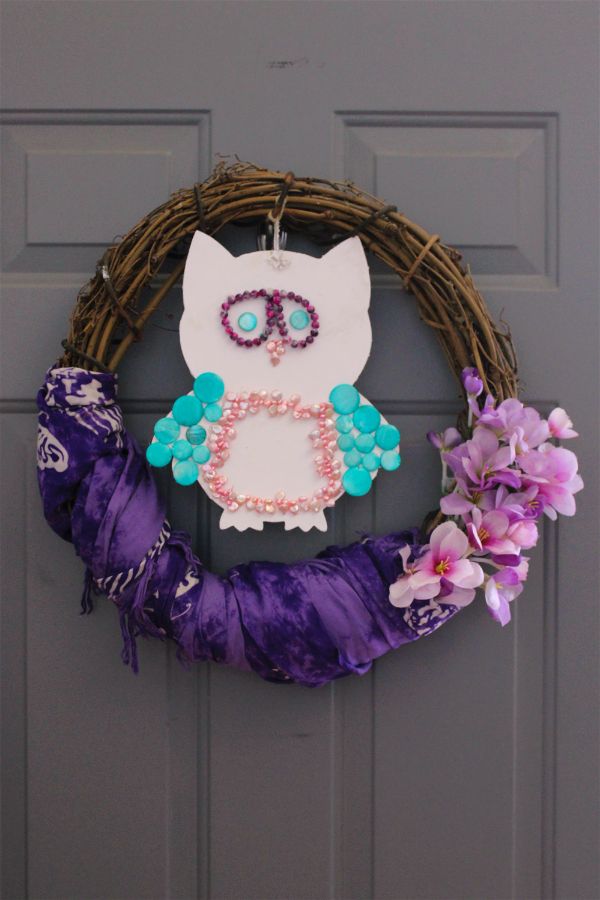 Whooo-s There DIY Owl Wreath-opt - C'mon Get Crafty