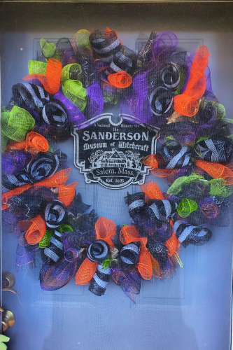 Sanderson Sisters Hocus Pocus DIY Wreath